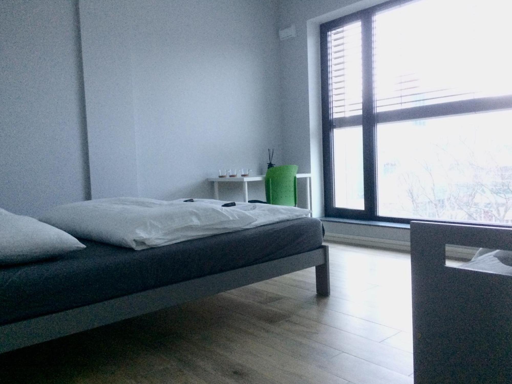 Fractal Guest Rooms - Poznan Centrum Andersia Square & Old Town Ruang foto
