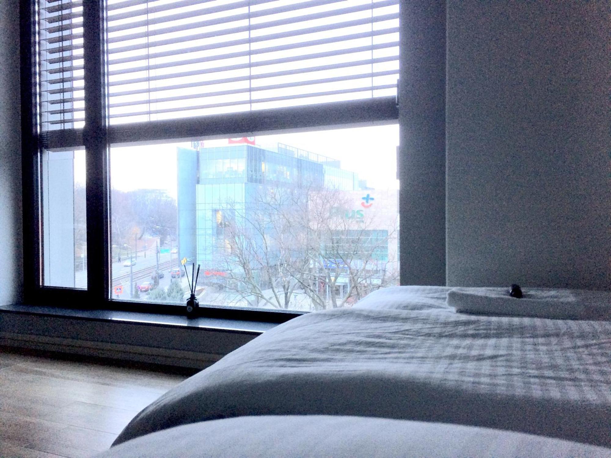 Fractal Guest Rooms - Poznan Centrum Andersia Square & Old Town Ruang foto