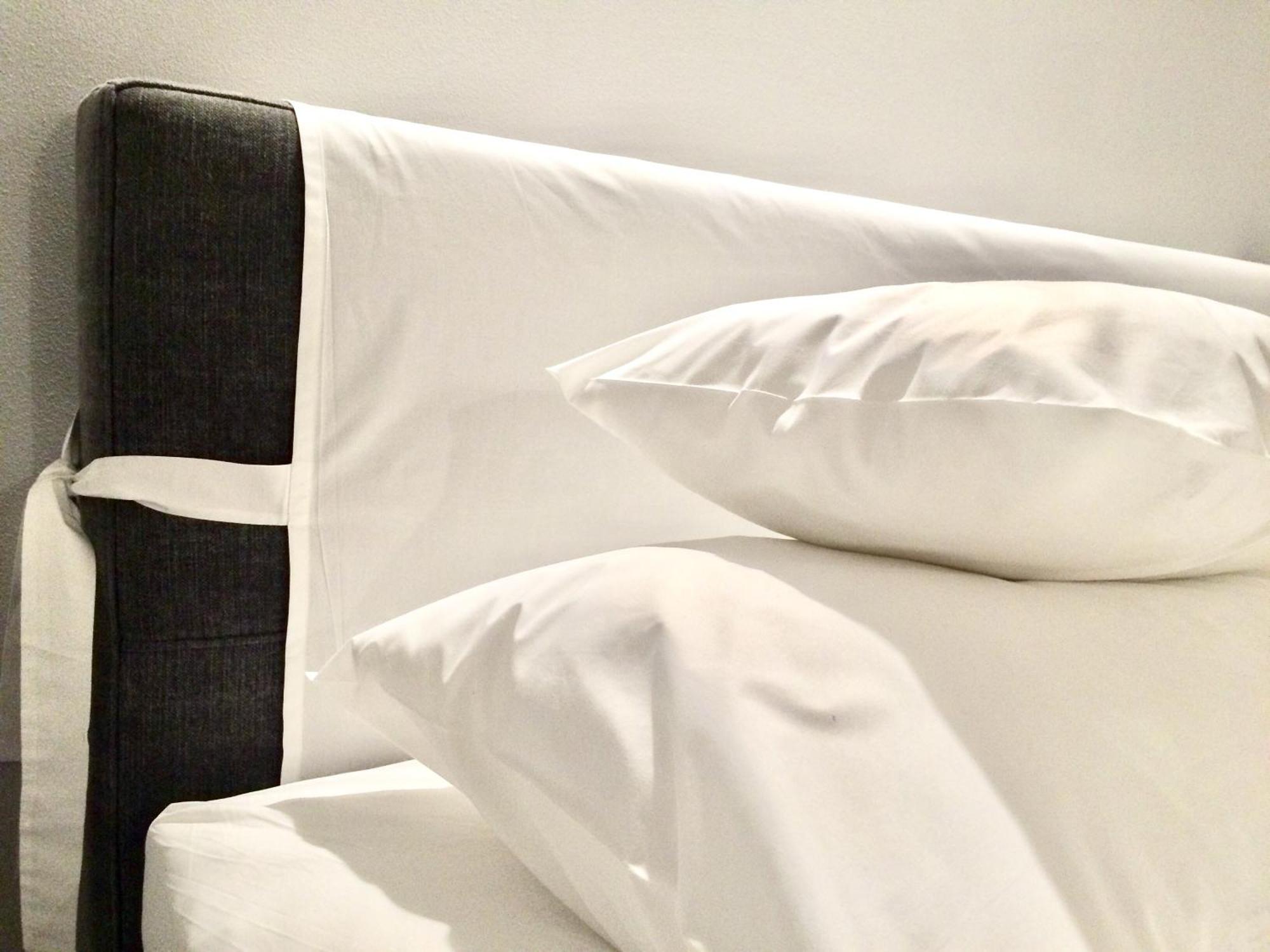 Fractal Guest Rooms - Poznan Centrum Andersia Square & Old Town Bagian luar foto