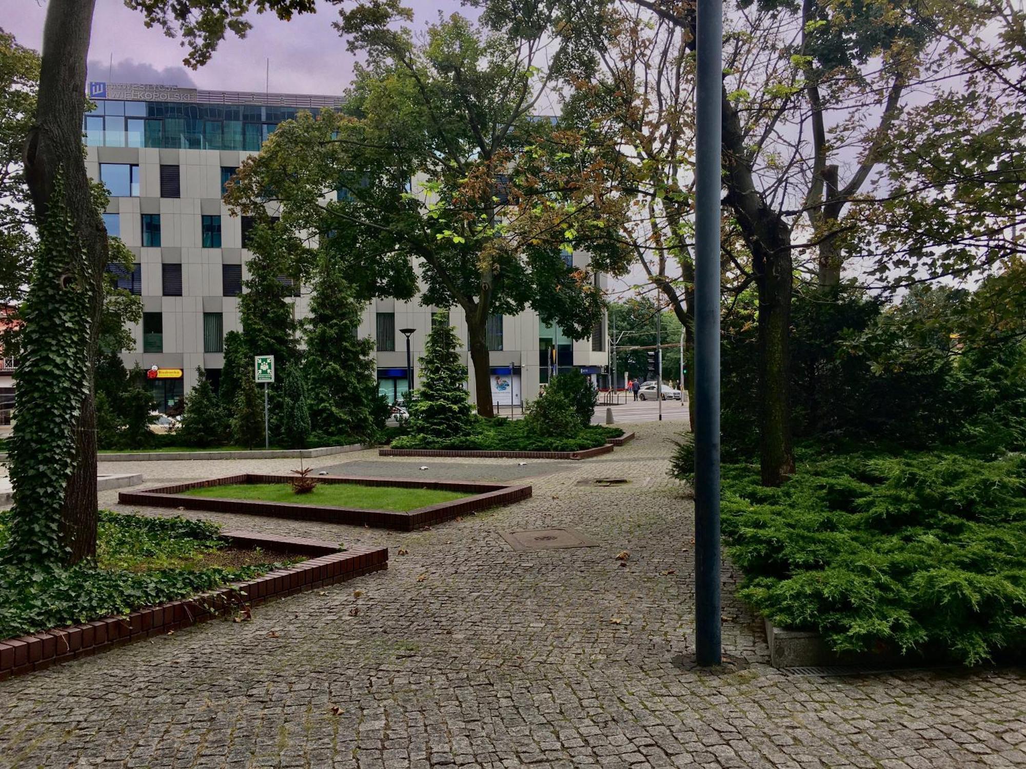Fractal Guest Rooms - Poznan Centrum Andersia Square & Old Town Bagian luar foto